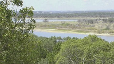 Canyon Lake shoreline